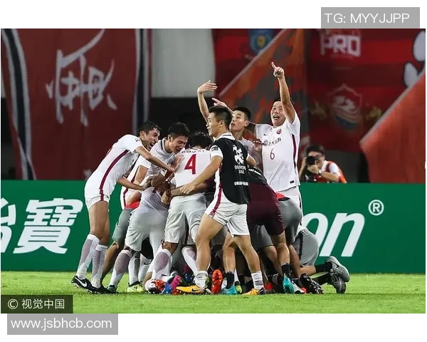 亚冠次回合恒大对阵上港精彩录像回顾与赛后分析