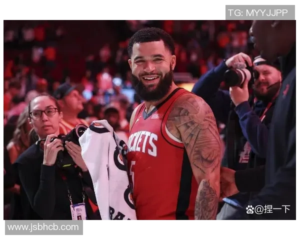 3月25日火箭队对阵山猫队精彩全场录像回顾与分析