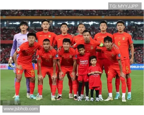 2017年中国足球队在世预赛中对阵韩国队的精彩回顾与分析 2017年中国足球队在世预赛中对阵韩国队的精彩回顾与分析