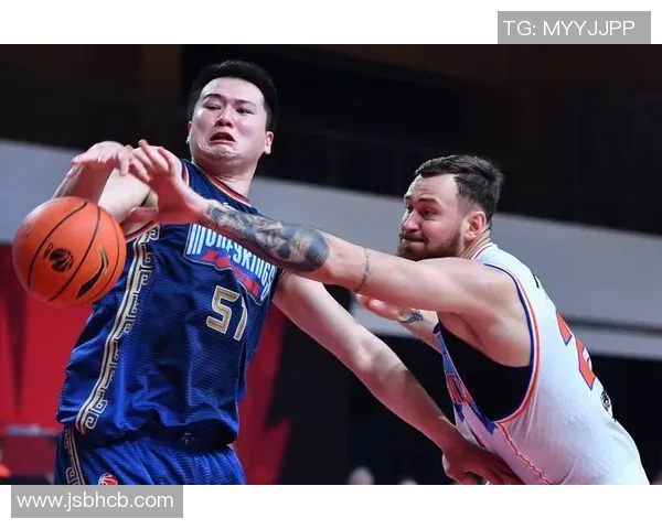 2020年12月26日新疆队与同曦队精彩对决回顾与赛后分析