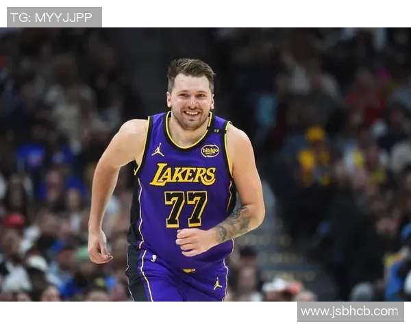 湖人对阵独行侠精彩全场回放12月30日比赛精彩瞬间回顾